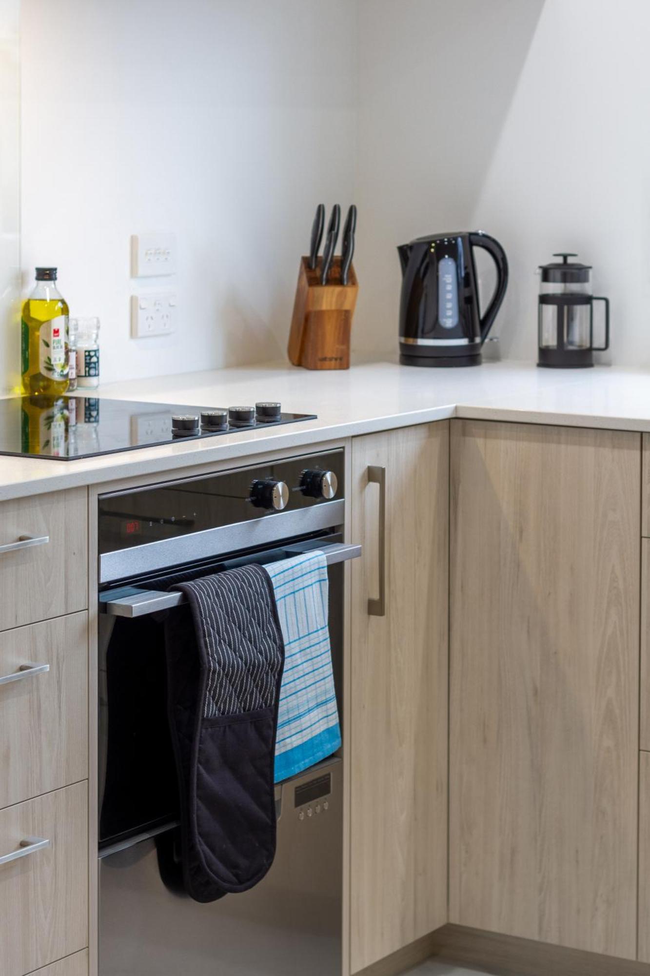 Modern City Lifestyle: 2 Bedroom 1 Bath Christchurch Exterior foto